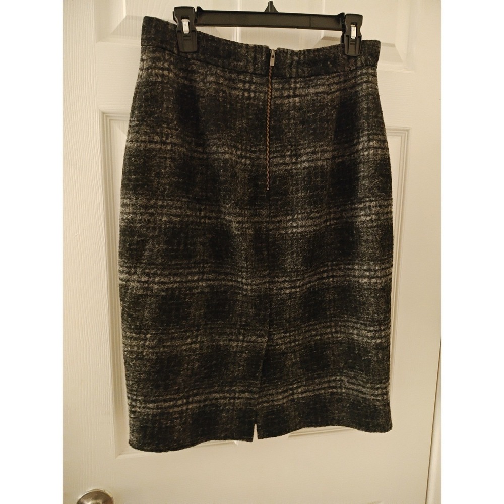 Pencil Skirt Charcoal Grey Black Plaid Wool Blend Banana Republic Size 10 - Picture 2 of 6